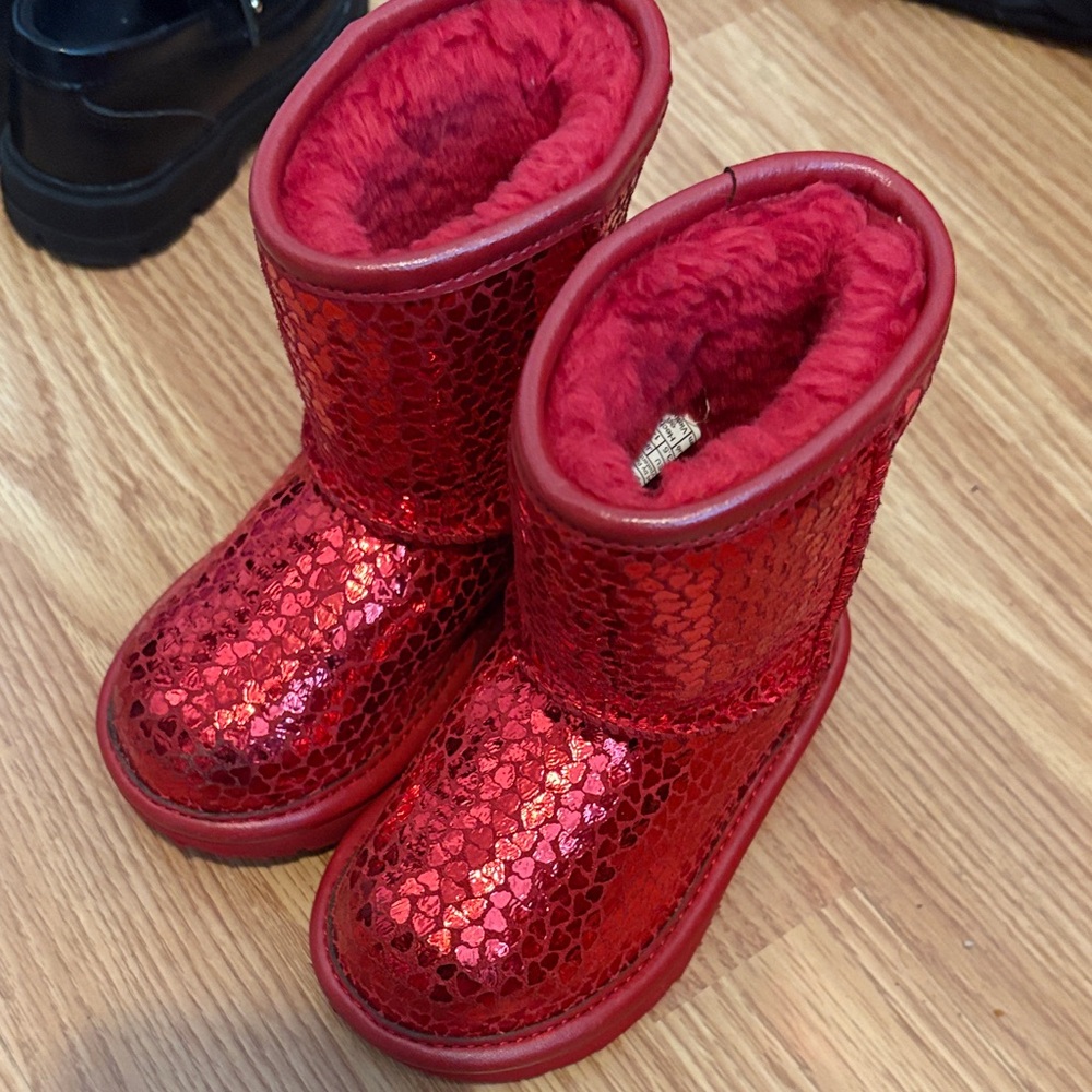 UGG Shiny Red Kids Boots